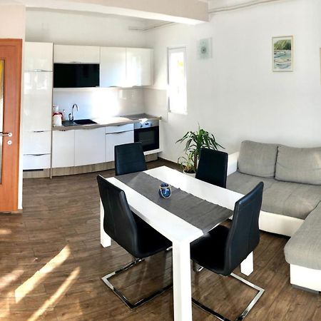 Apartments & Rooms Formenti Skradin Quarto foto