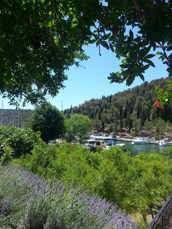 Apartments & Rooms Formenti Skradin Quarto foto